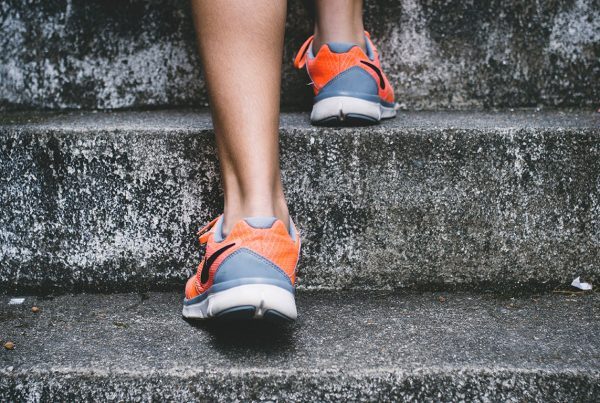 Jetzt mit dem Joggen anfangen! Hilfreiche Tipps um das Thema joggen. Team Body Coach Hamburg Innenstadt! Wir unterstützen dich!